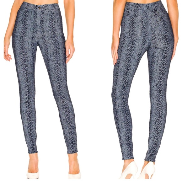 SUPERDOWN NWT DARLENE HIGH WAISTED PANT IN BLUE SNAKE SMALL HIGH RISE - Picture 1 of 11